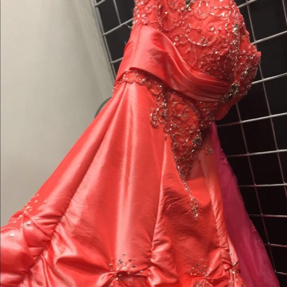 ๐{FLIRT} PROM DRESS ๐ฏ AUTHENTIC - Picture 3 of 6